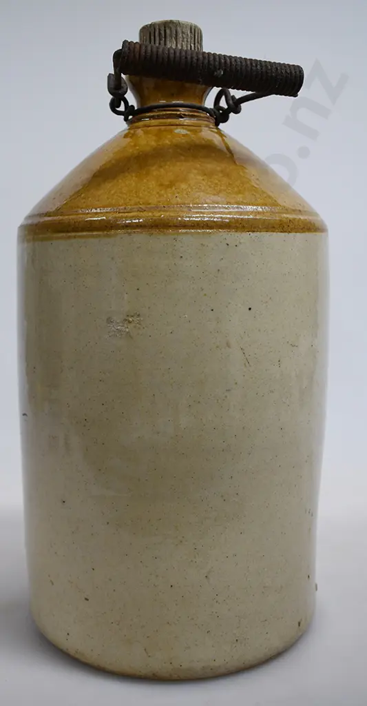 WRIGHT CHRISTCHURCH STONE JAR - THE RARE ONE ! Image 1++