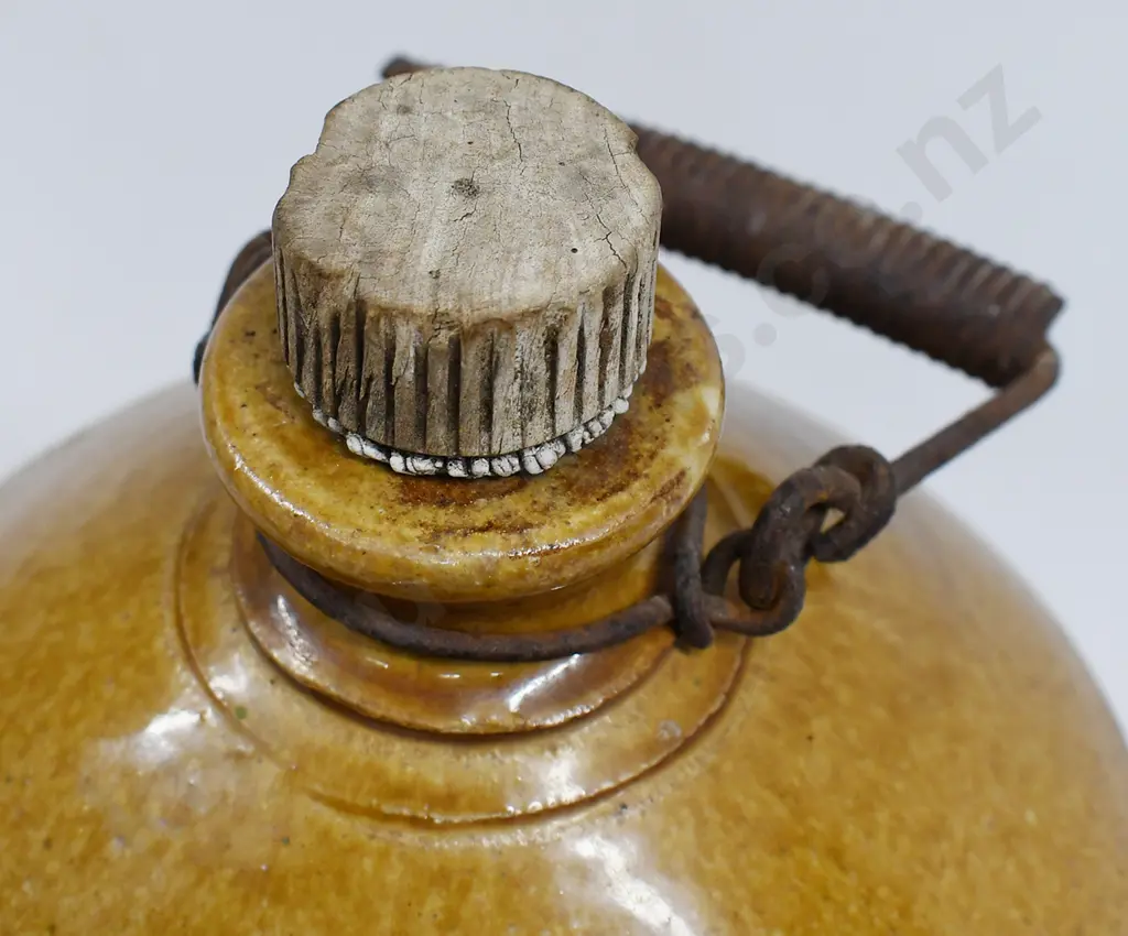 WRIGHT CHRISTCHURCH STONE JAR - THE RARE ONE ! Image 1++