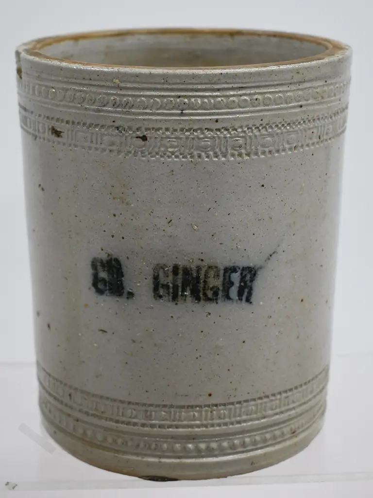 W D LAMBERT POTTERY DUNEDIN STORAGE JARS, SET OF 4 Image 1++
