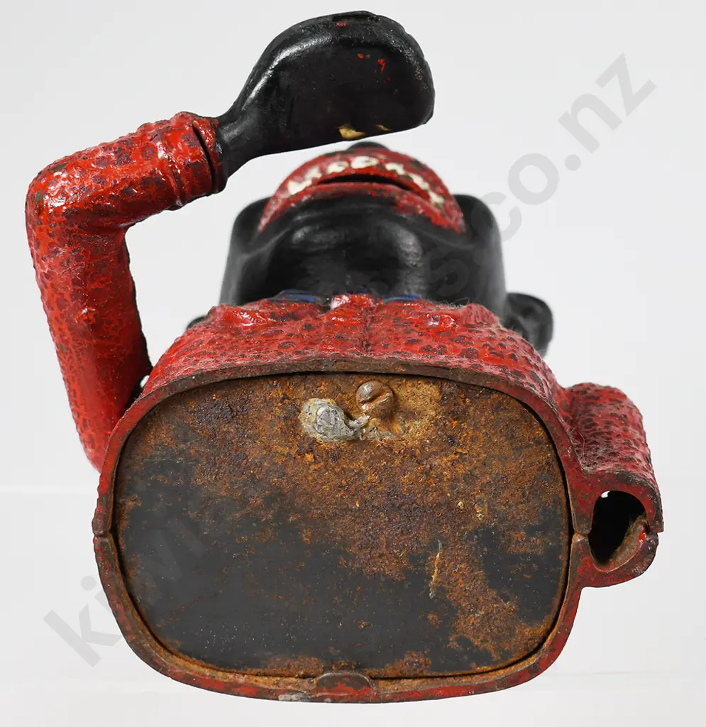 GREEDY NI**ER MONEY BANK Image 1++