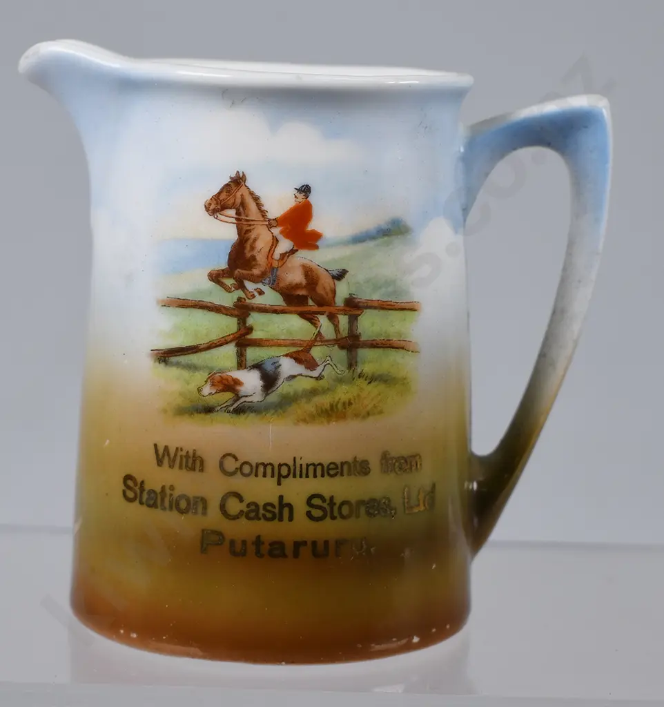 HUNTING SCENE ADVERTISING JUG, PUTARURU Image 1++