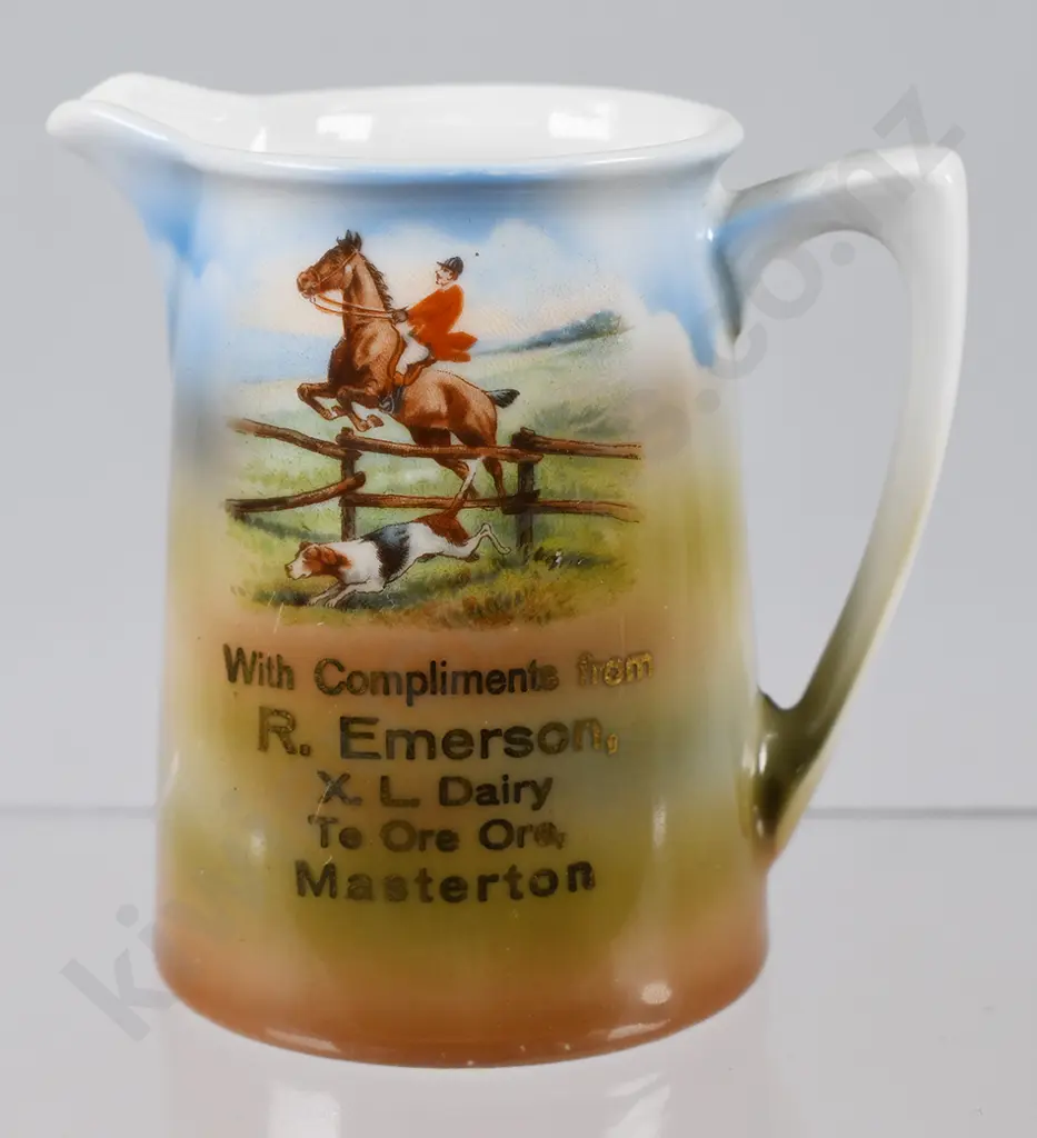 HUNTING SCENE ADVERTISING JUG, EMERSOPN MASTERTON Image 1++