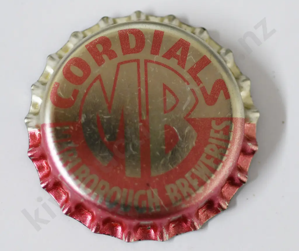 MARLBOROUGH BREWERIES CORDIALS CROWN TOP BOTTLE CAP Image 1++