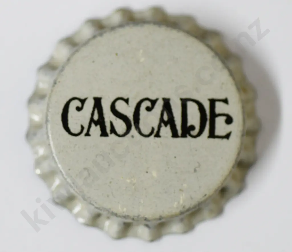 CASCADE (TAIHAPE BREWERY) CROWN TOP BOTTLE CAP Image 1++