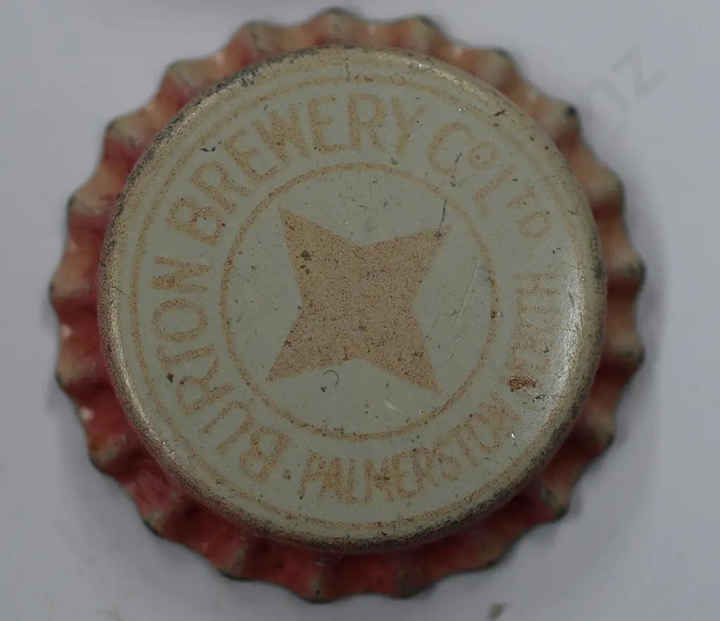BURTON BREWERY PALMERSTON NORTH CROWN TOP BOTTLE CAP Image 1++
