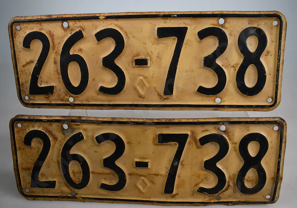 NZ PASSENGER NUMBER PLATES, 263-738, 1946-1951 Image 1++