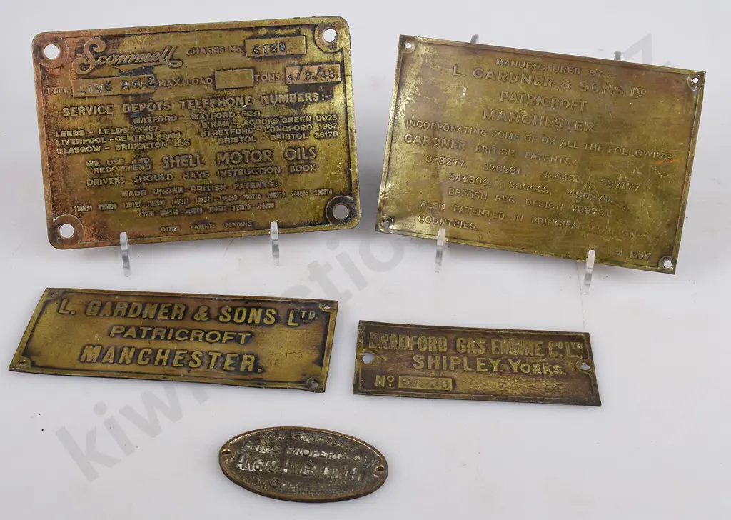 BRASS MAKERS PLATES Image 1++