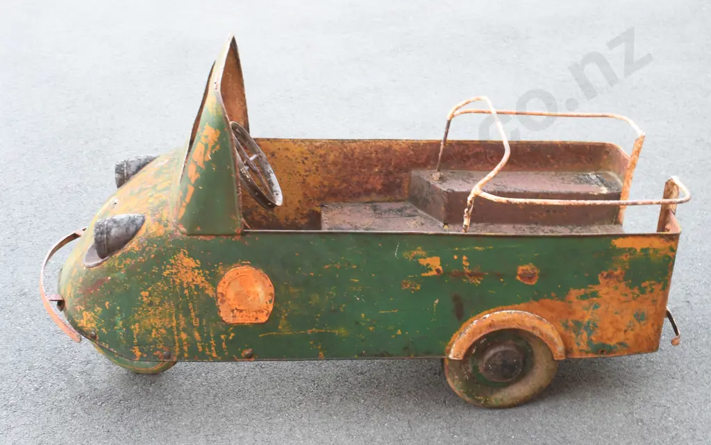 BO OHN THREE BROTHERS PEDAL CAR Image 1++