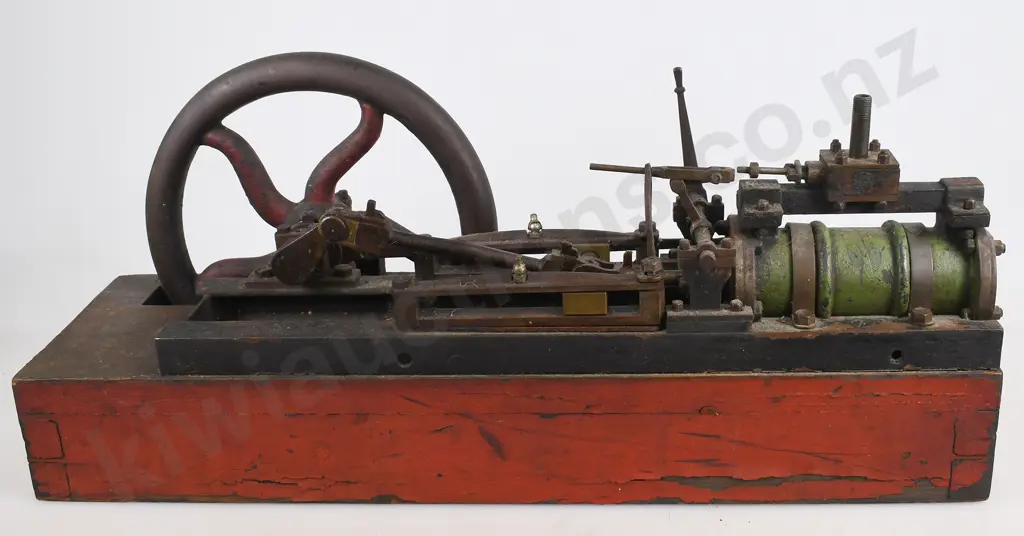CIRCA 1900 MODEL STEAM ENGINE Image 1++