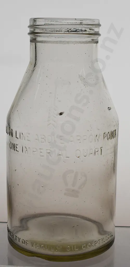 VACUUM OIL & MOBIL QUART OIL BOTTLES Image 1++