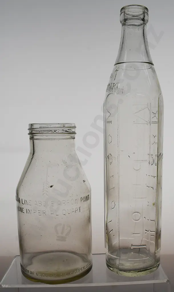 VACUUM OIL & MOBIL QUART OIL BOTTLES Image 1++
