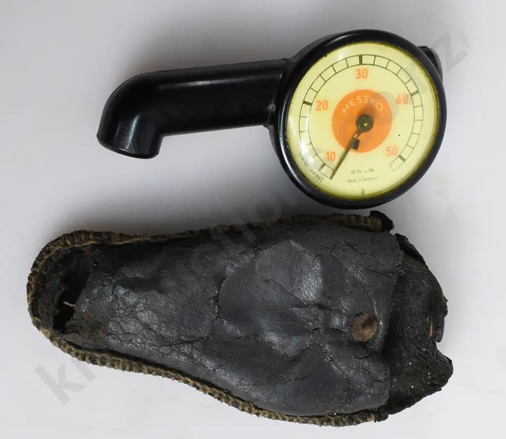 ASSORTED PRESSURE & OTHER GAUGES Image 1++