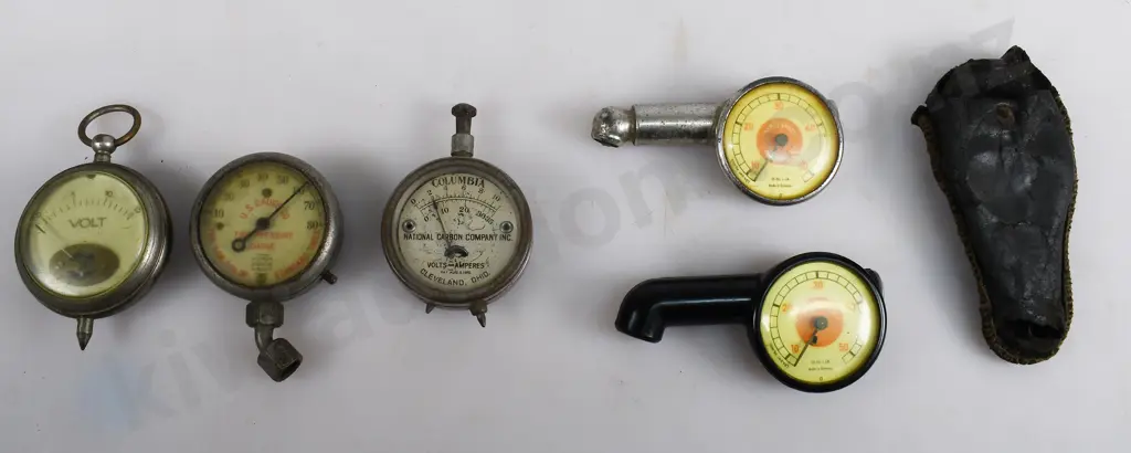ASSORTED PRESSURE & OTHER GAUGES Image 1++