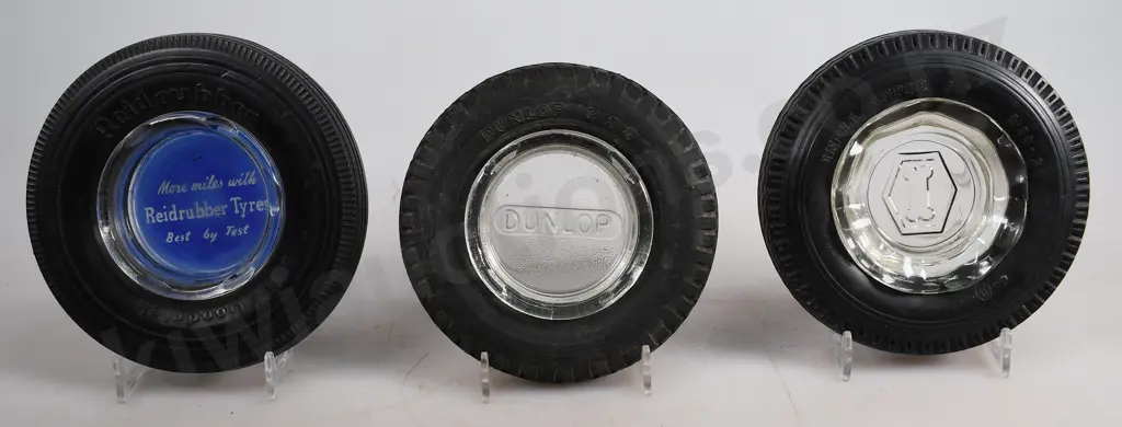 ADVERTISING TYRE ASHTRAYS Image 1++
