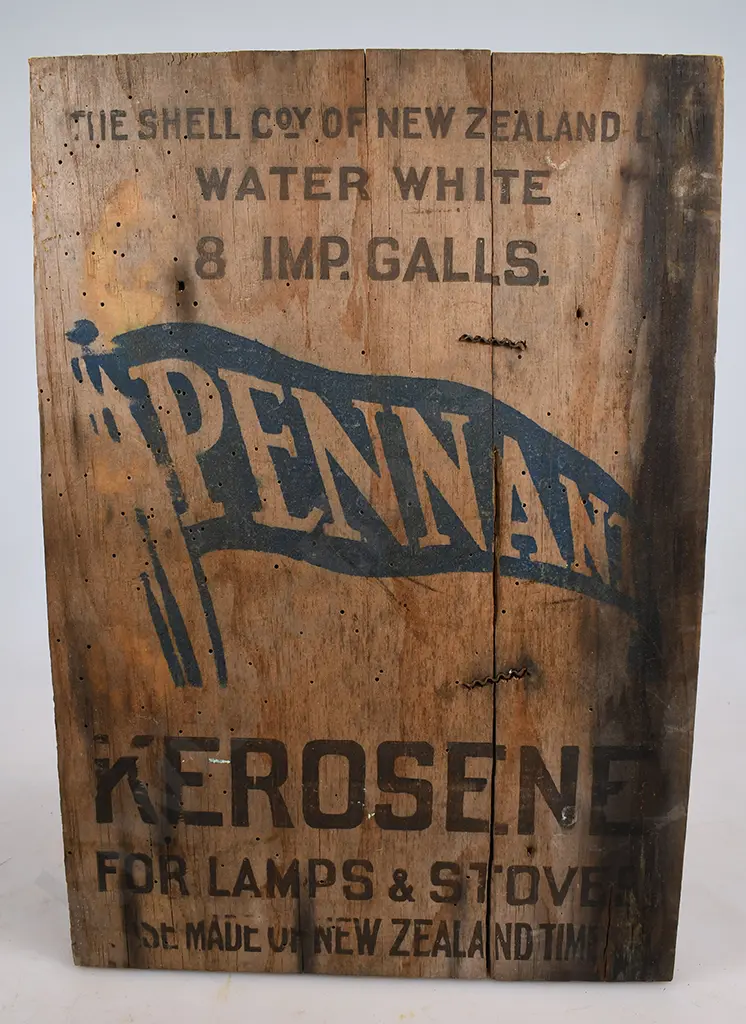 SHELL 2 GAL PETROL TIN & WOODEN BOX END Image 1++