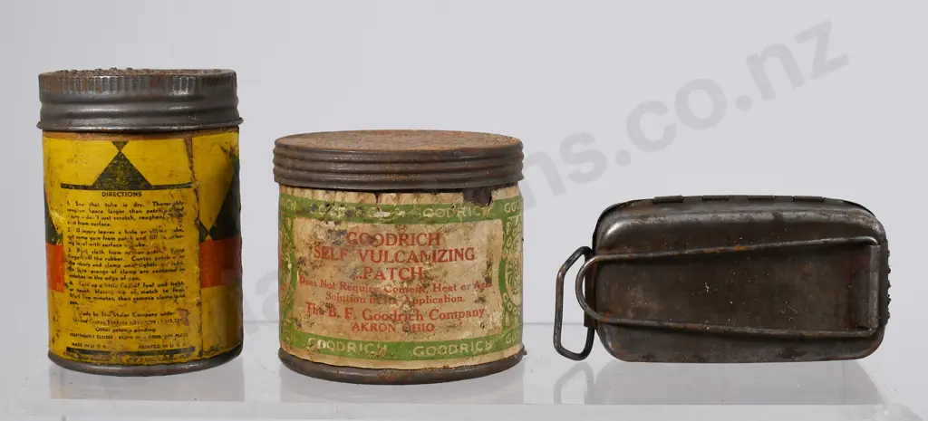 ASSORTED REPAIR KIT & OTHER ITEMS Image 1++