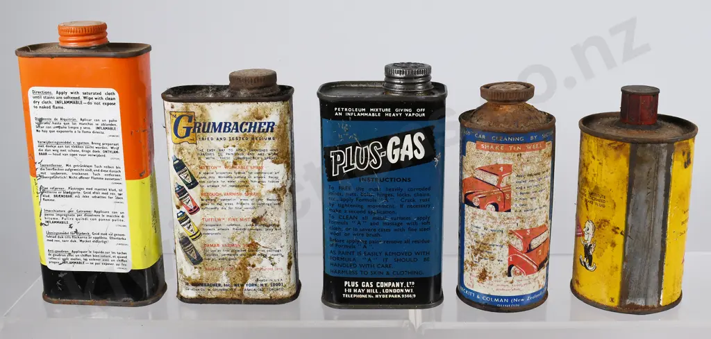 ASSORTED AUTOMOTIVE CONTAINERS Image 1++