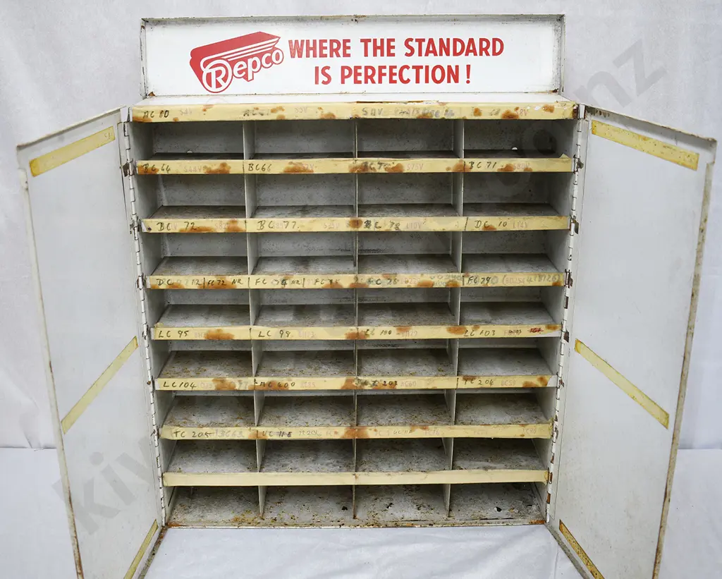 REPCO IGNITION PARTS CABINET Image 1++