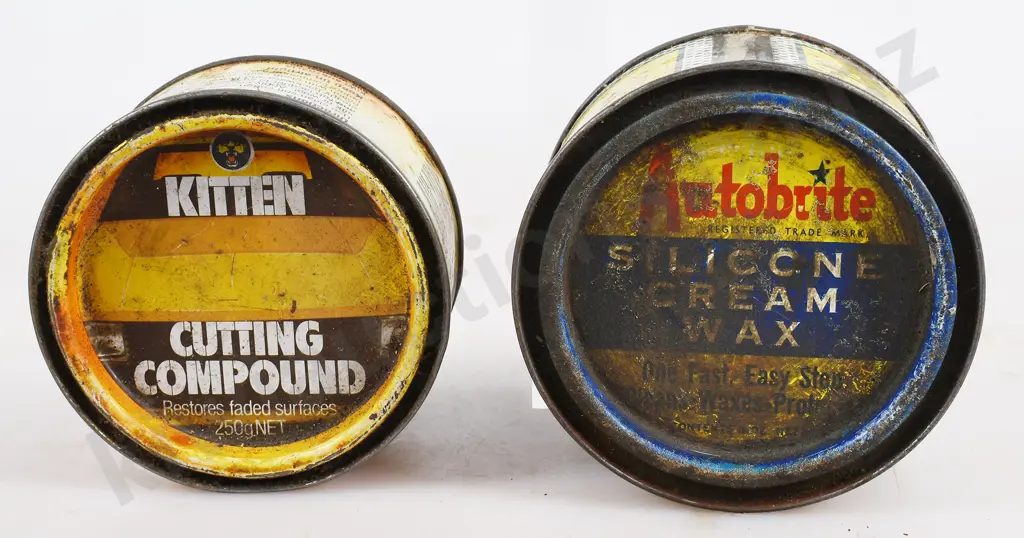 CAR POLISHING TINS Image 1++