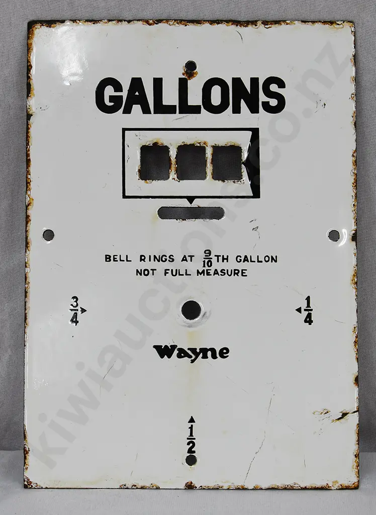 WAYNE PETROL BOWSER ENAMEL FACE PLATE Image 1++
