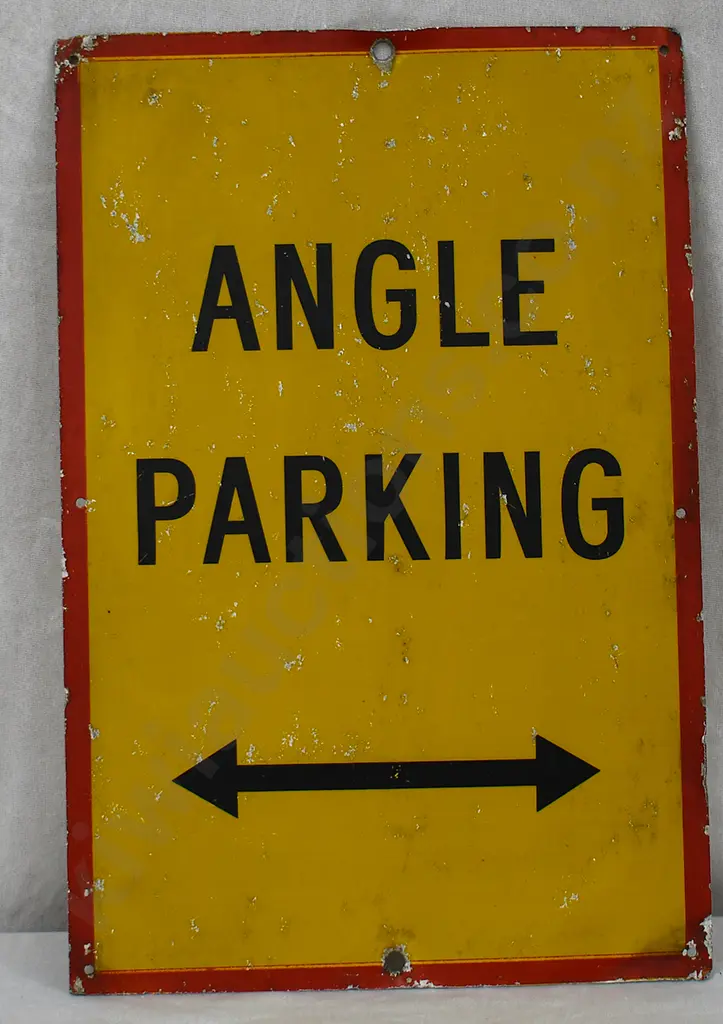 ANGLE PARKING PRINTED SIGN Image 1++