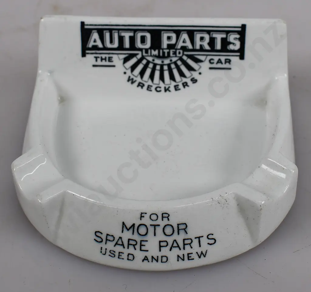 AUTO PARTS LIMITED CAR WRECKERS, ROYAL DOULTON ASHTRAY Image 1++