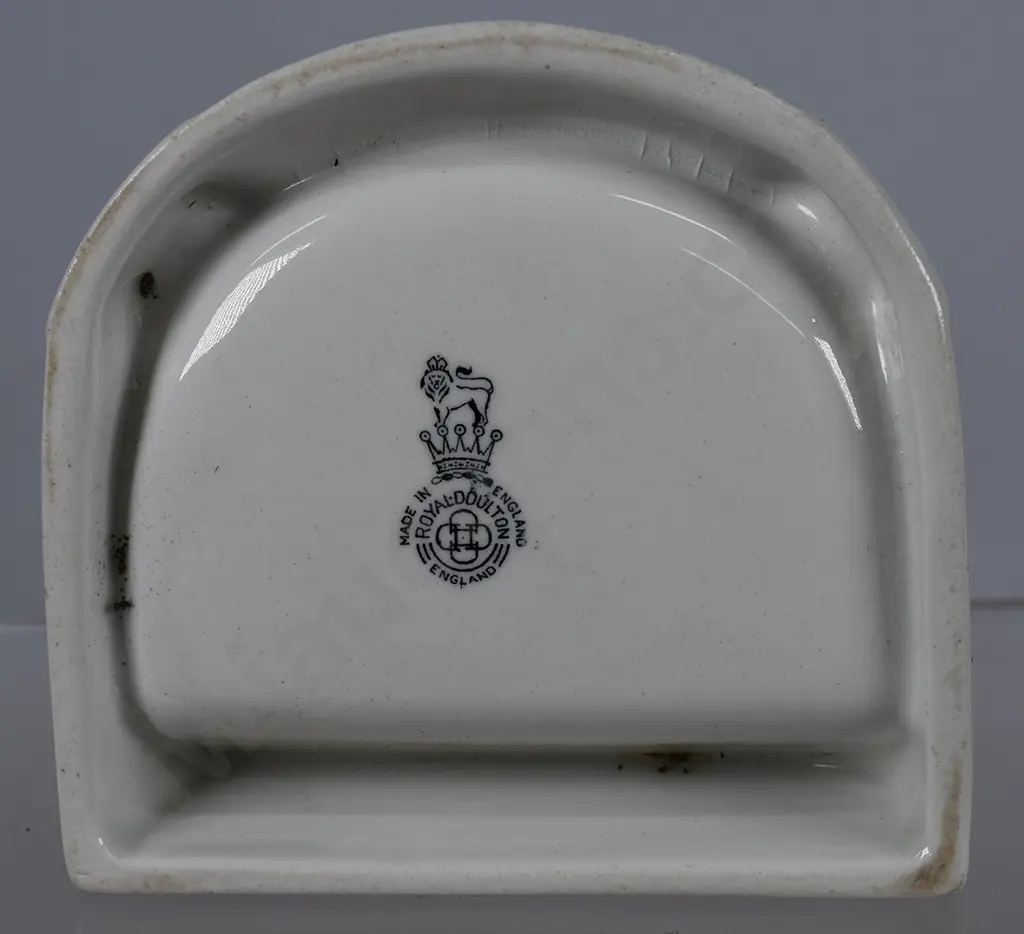 AUTO PARTS LIMITED CAR WRECKERS, ROYAL DOULTON ASHTRAY Image 1++