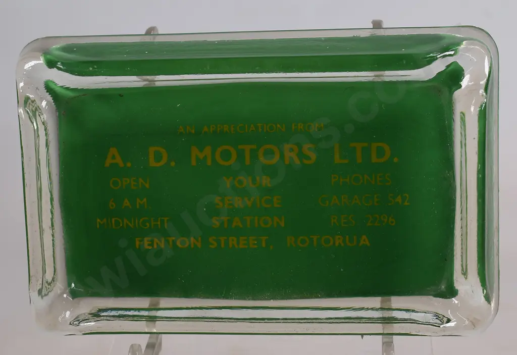 A.D. MOTORS ROTORUA GLASS ASHTRAY Image 1++