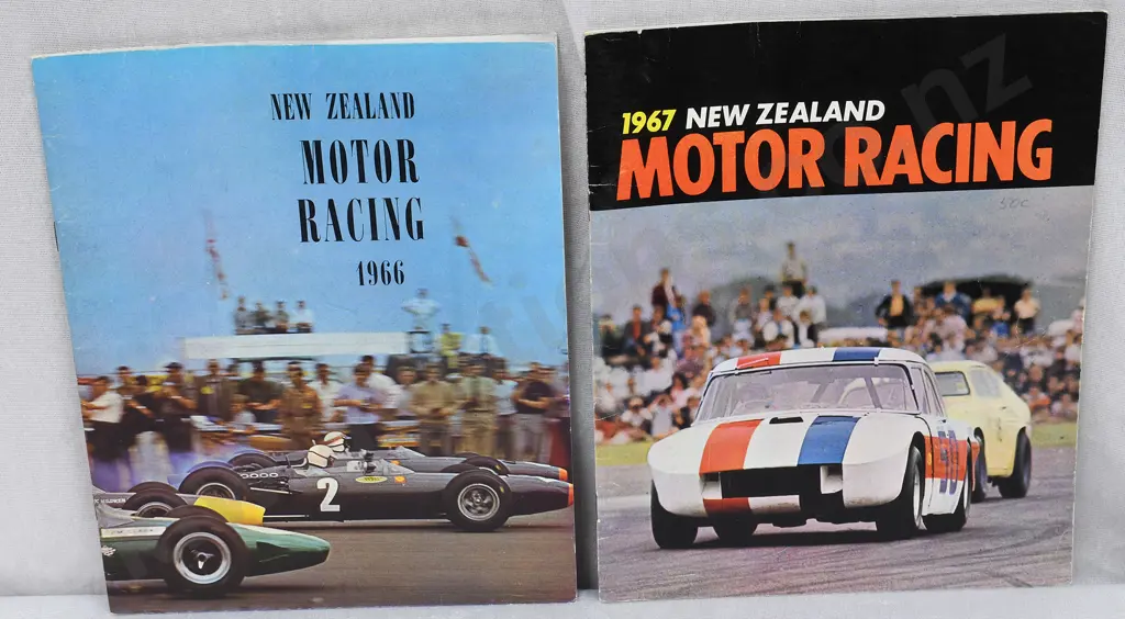 SHELL NEW ZEALAND MOTOR RACING PUBLICATIONS 1960's Image 1++