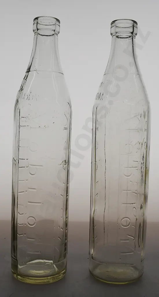 MOBIL QUART OIL BOTTLES Image 1++