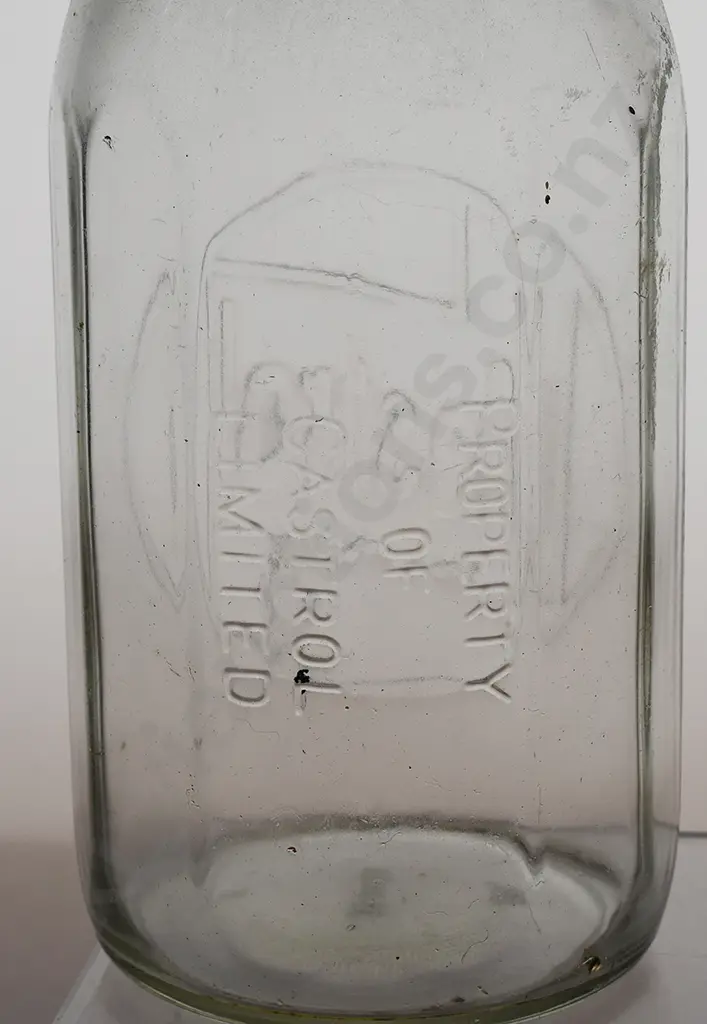 CASTROL OIL BOTTLES & POURERS Image 1++