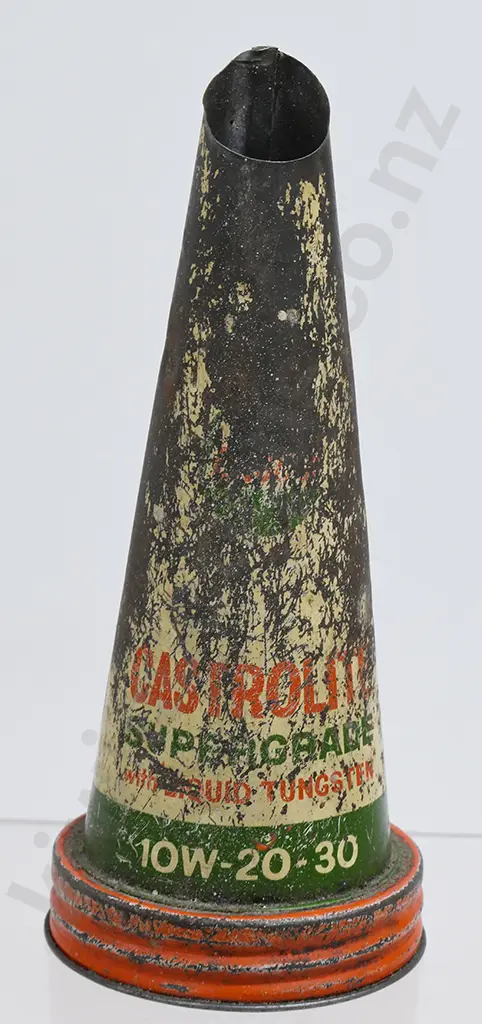 CASTROL OIL BOTTLES & POURERS Image 1++