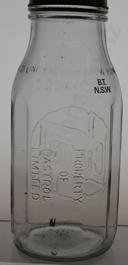 CASTROL OIL BOTTLES & POURERS Image 1++