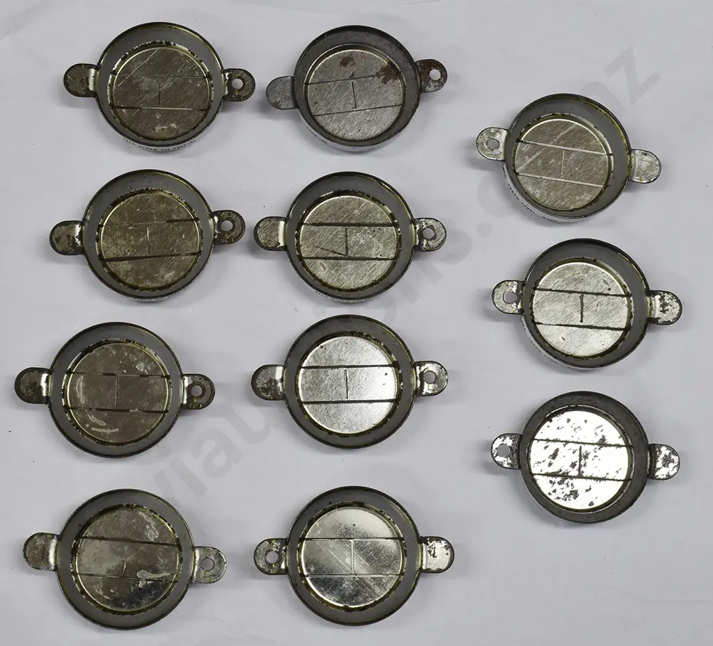 AUTOMOTIVE OIL TIN DRUM LIDS Image 1++