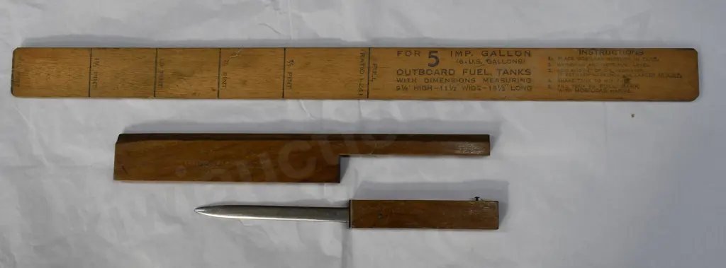 MOBIL & ATLANTIC COLLECTABLES Image 1++