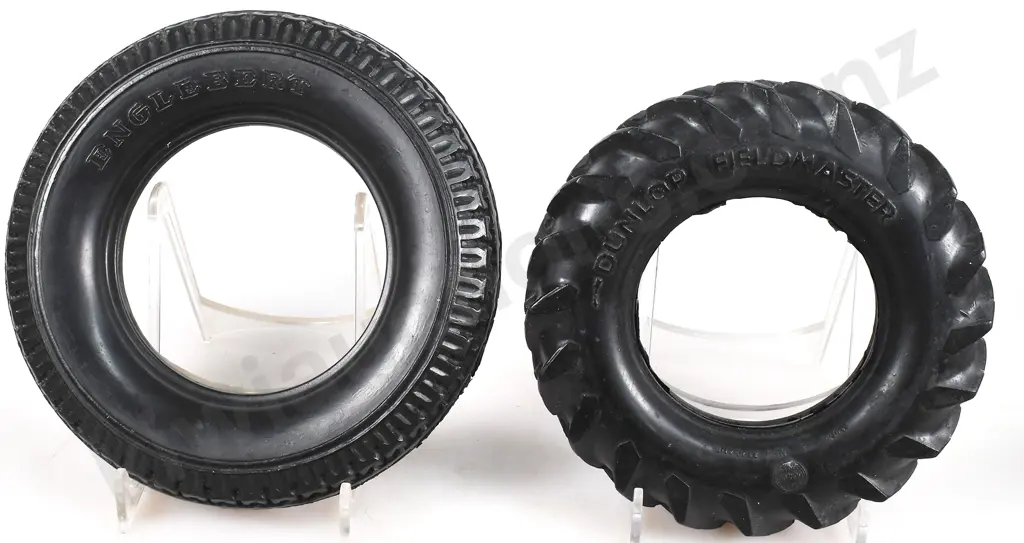 ADVERTISING TYRE ASHTRAYS Image 1++