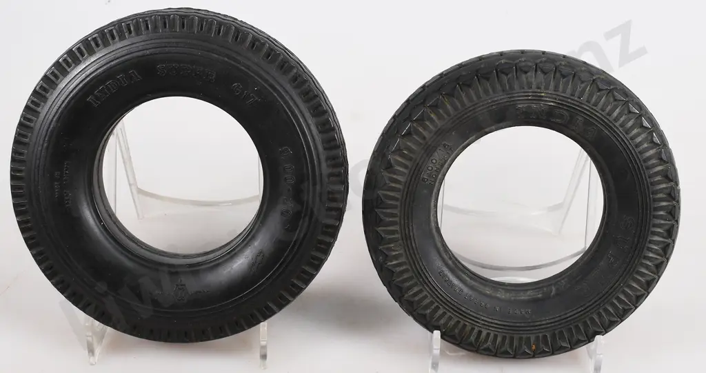 ADVERTISING TYRE ASHTRAYS Image 1++