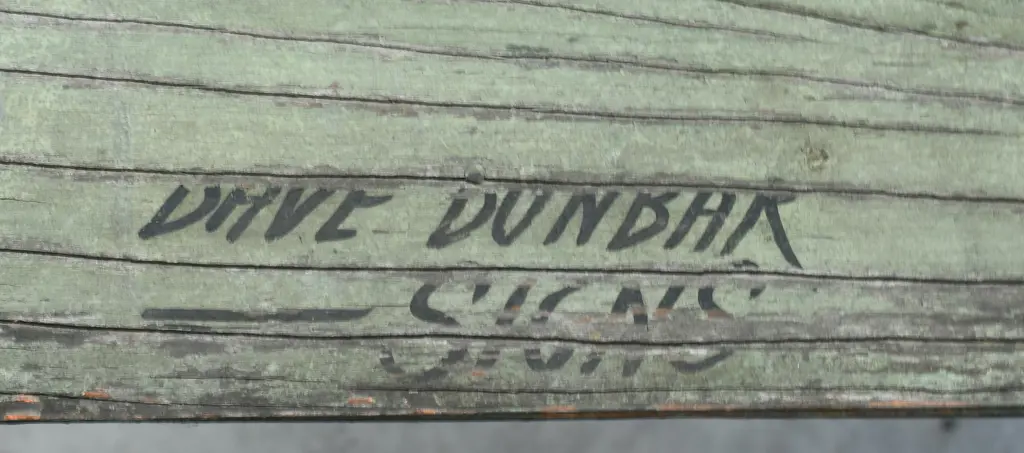 WOODEN TYRES SIGNS 1950'S CHRISTCHURCH Image 1++