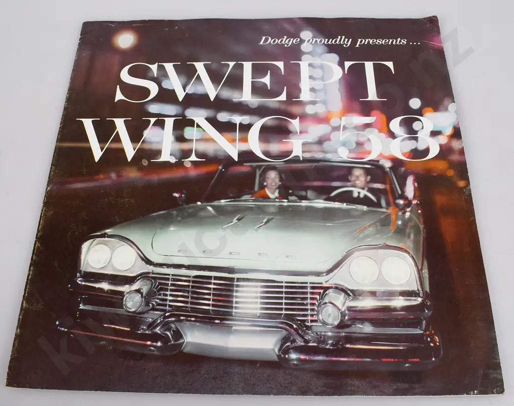 MOTOR VEHICLE CATALOGUES/POSTERS Image 1++