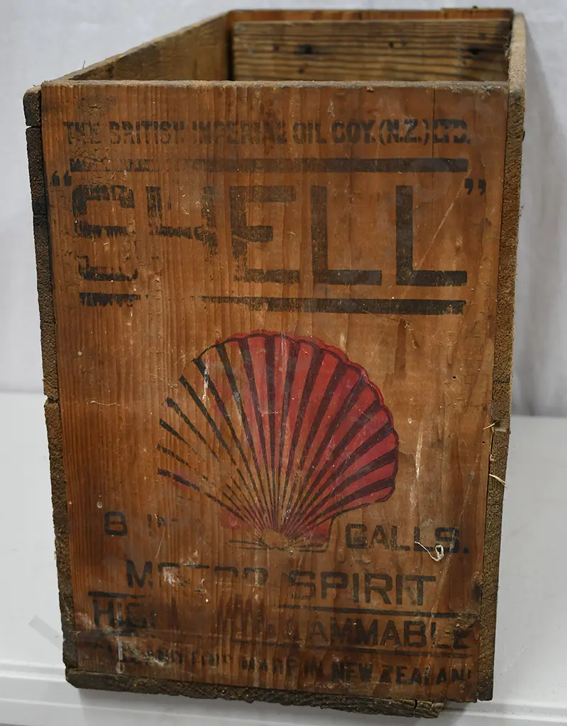 SHELL MOTOR OIL WOODEN BOX Image 1++