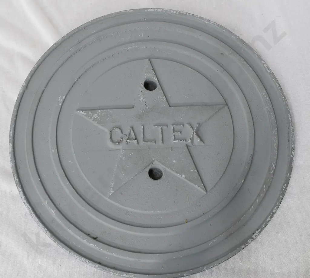 CALTEX TOBY FORECOURT COVER PLATE Image 1++