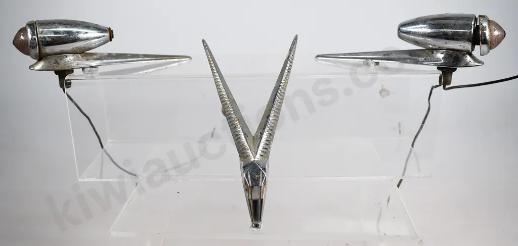 SINGER GAZELLE ANTLERS MASCOT & LUCAS TORPEDO SIDE LIGHTS Image 1++