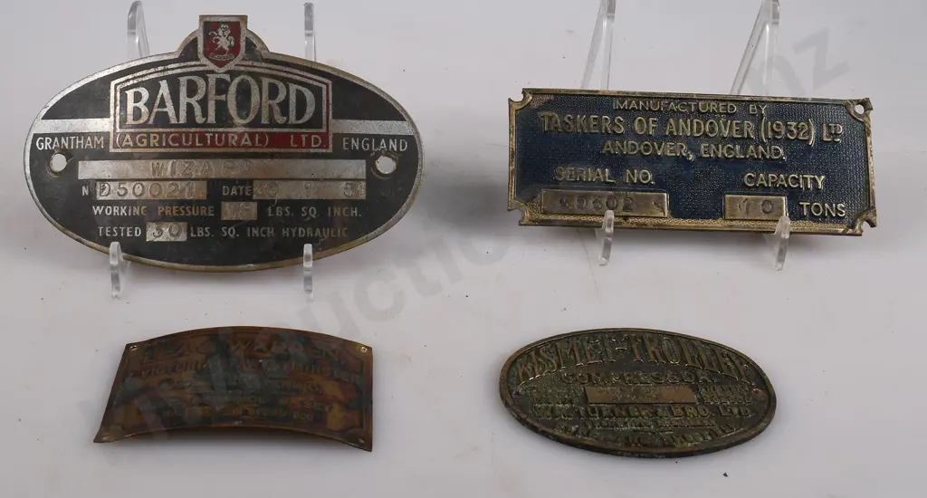 BRASS  MAKERS PLATES Image 1++