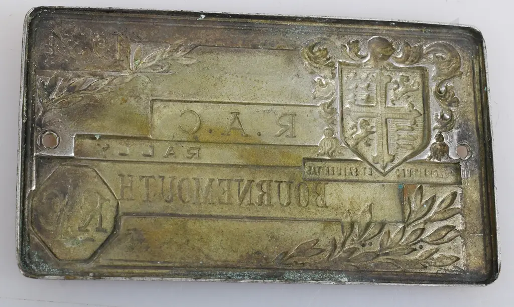RARE RAC RALLY BADGE BOURNEMOUTH 1934 Image 1++