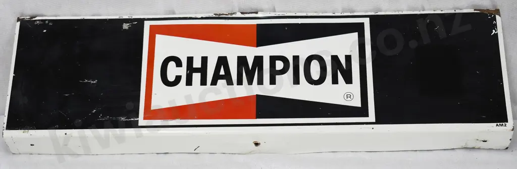 CHAMPION PRINTED TIN SIGN Image 1++