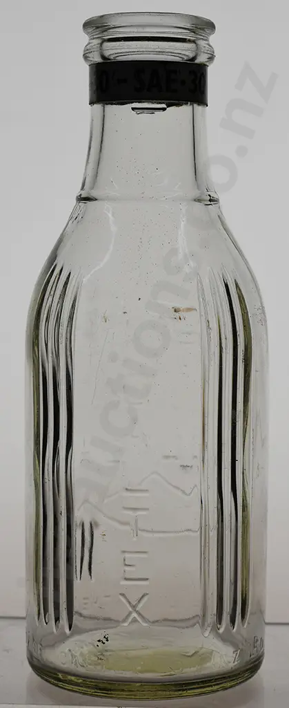 CALTEX PINT OIL BOTTLE Image 1++