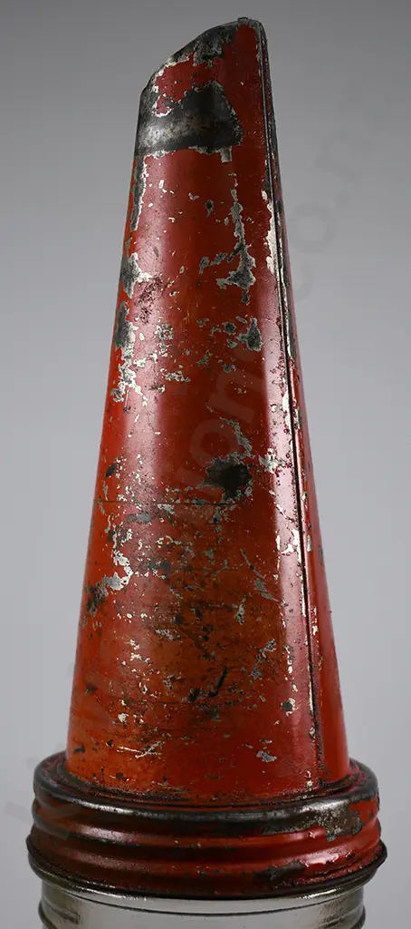 ATLANTIC UNION QUART OIL BOTTLE WITH POURER Image 1++