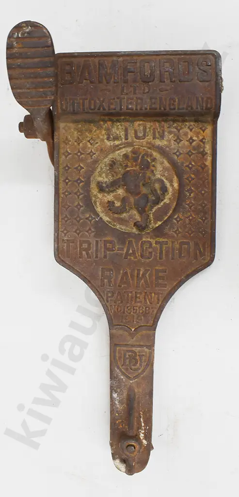 BAMFORDS LION TRIP ACTION HAY RAKE FOOT PEDAL Image 1++
