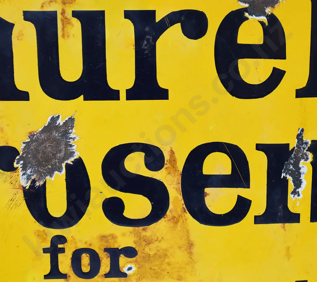 LAUREL KEROSENE ENAMEL SIGN Image 1++