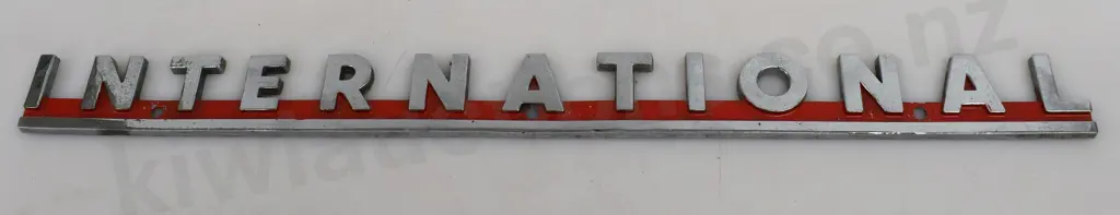 CASE, INTERNATIONAL BADGES, NUMBER PLATE Image 1++